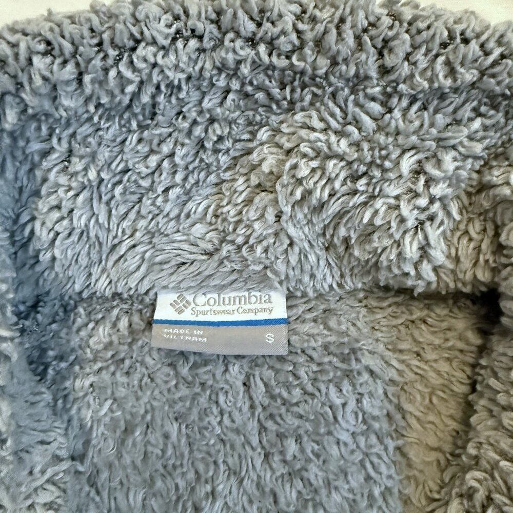 Columbia Women's Size Small Full Zip Fuzzy Jacket - Picture 3 of 4